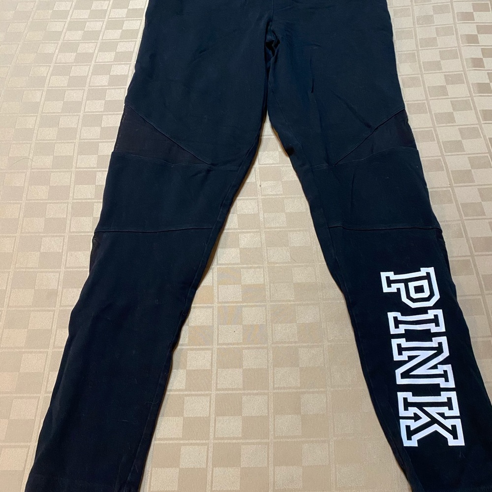 EUC Victoria’s Secret PINK Mesh Large black leggings White Graphic Length 26.5”.